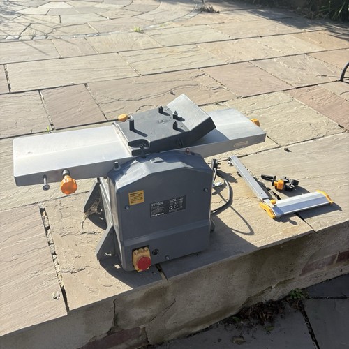 Titan ttb579pln 1500w - titan,