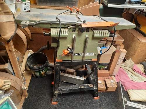 Dewalt 1150 planer - dw,