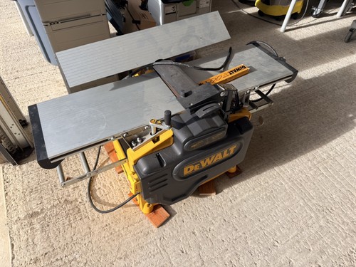Dewalt d27300 planer - dewalt,
